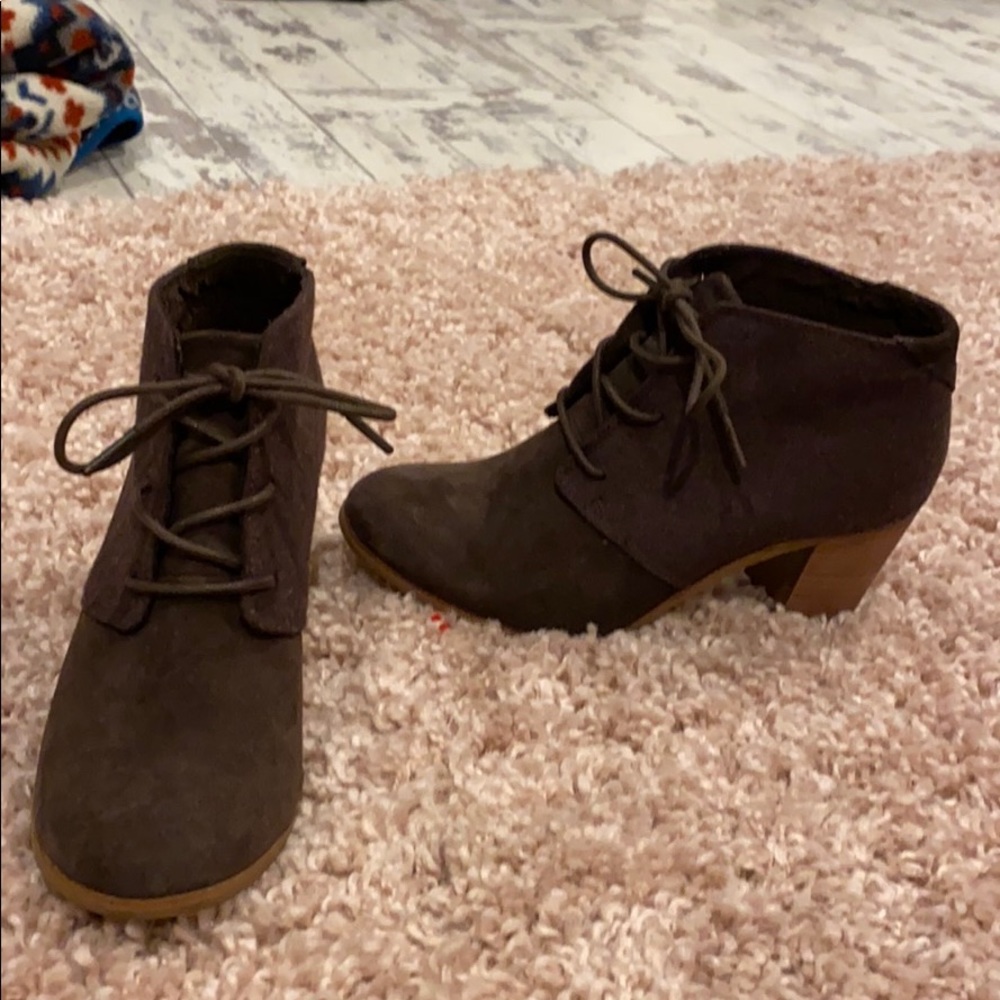 Toms booties